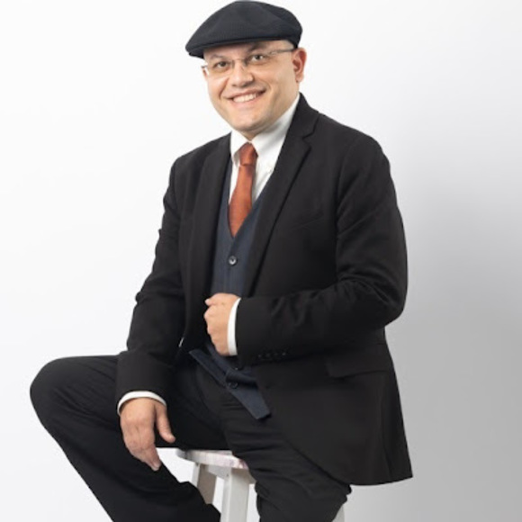 Meet your Posher, Kevin - Picture 1 of 1